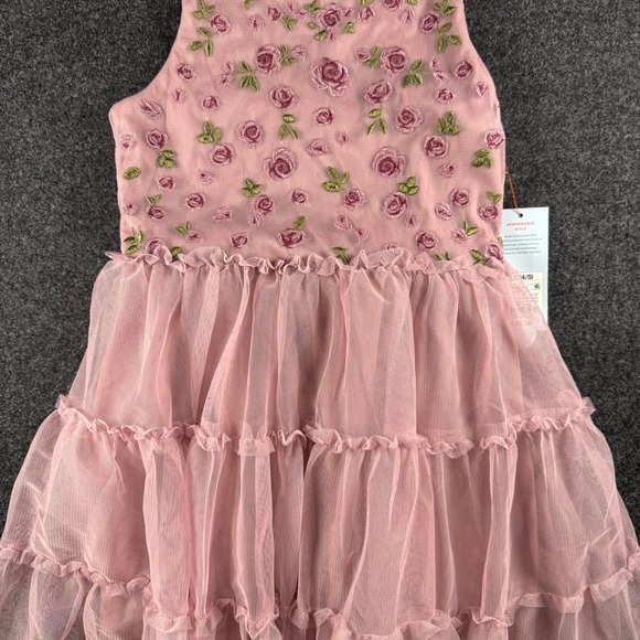 Cat & Jack Other - Cat & Jack 4/5 Pink floral dress with green & purple roses
